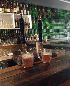 Flat Rock Brew Cafe And Nano Brewery - Perisher Accommodation 4