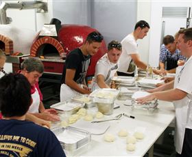 Vesuvio WoodFire Cooking Classes - Perisher Accommodation 1