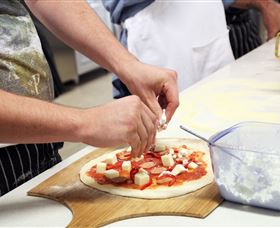Vesuvio WoodFire Cooking Classes - Perisher Accommodation 4