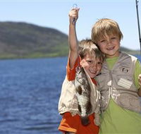 Fishing on Keswick Island - Perisher Accommodation