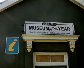 Benalla Costume And Kelly Museum - Perisher Accommodation 8