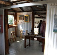 Tin Shed Gallery - Perisher Accommodation