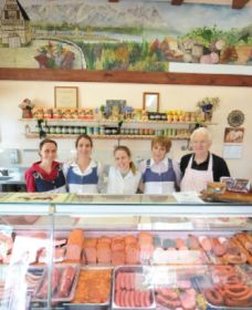 Mentges Master Meats - Perisher Accommodation 0