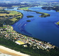 Manning Point Beach - Perisher Accommodation
