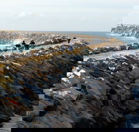 Iluka Break Wall - Perisher Accommodation