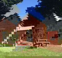 Lyrebirds Lair Gallery and Gifts - Perisher Accommodation