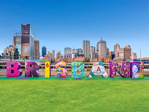 BRISBANE Sign - Perisher Accommodation 0