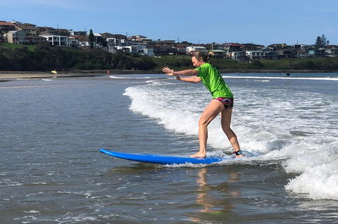 Surfing Lesson In Seven Mile Beach, Gerroa - Perisher Accommodation 3