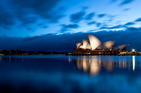 Sydney Arrival Private Transfers From Sydney Airport SYD To Sydney City - Perisher Accommodation 5