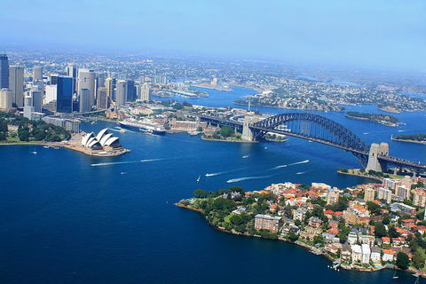 Sydney Airport (SYD) To Hotel To Airport - City Private Transfer - Perisher Accommodation 0