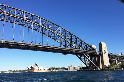 Private Sydney Harbour Sightseeing Cruise With Local Captain - Perisher Accommodation 5