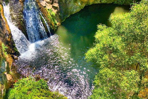 Jenolan Caves Blue Mountains And Kanangra Walls Look Out 4WD Day Tour - Perisher Accommodation 0