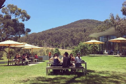 CHEVY CONVERTIBLE TOUR Per Group Up To 4 People. - Perisher Accommodation 3