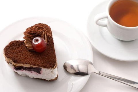 Romance Cruise + Scenic Tour + Beer Tasting + 3 Course Lunch + Hamper - Perisher Accommodation 1