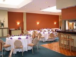 Ferntree Gully Hotel - Perisher Accommodation 2