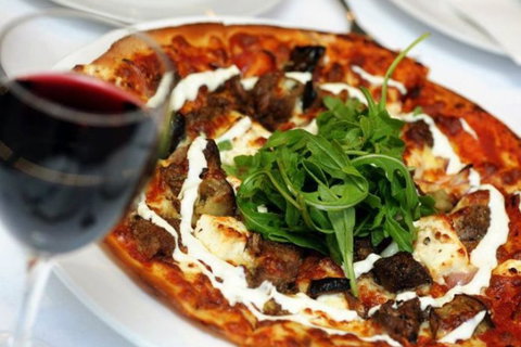 Macauleys Restaurant - Perisher Accommodation 4