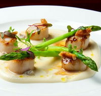 Red Rock Waterfront Bar  Grill - Perisher Accommodation