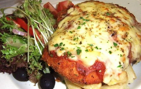 CASA Lounge Bar & Restaurant - Perisher Accommodation 1