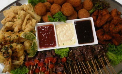 CASA Lounge Bar & Restaurant - Perisher Accommodation 2