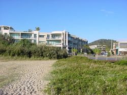 Cabarita Beach Bar & Grill - Perisher Accommodation 3