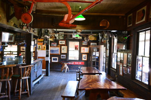 The Pub With No Beer - Perisher Accommodation 1