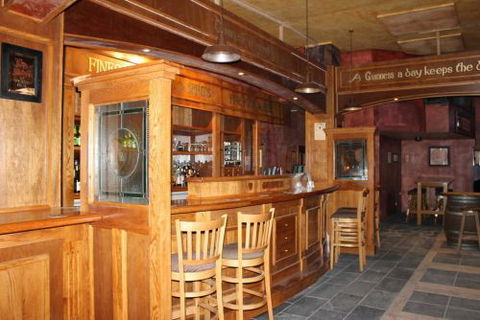 PJ Gallagher's Irish Pub Enfield - Perisher Accommodation 2
