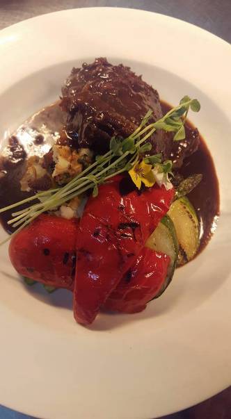 Woods And Irons Restaurant @ The Moranbah Golf Club - Perisher Accommodation 0