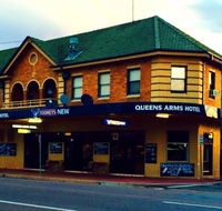 Queens Arms Hotel - Perisher Accommodation