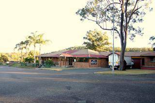 Bushland Tavern - Perisher Accommodation 1
