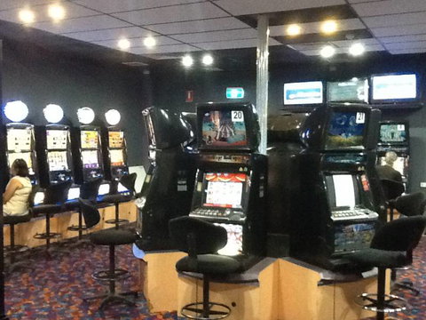 Tennant Creek Memorial Club - Perisher Accommodation 0