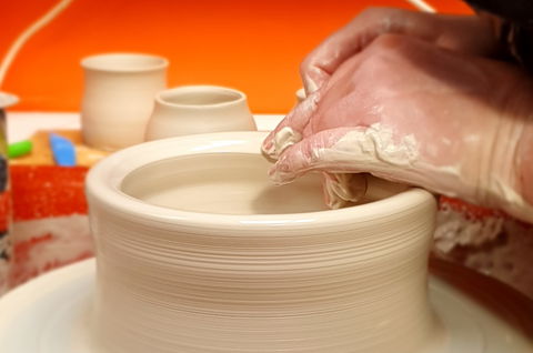 Beck Davies Ceramics Pottery Classes And Workshops - Perisher Accommodation 1