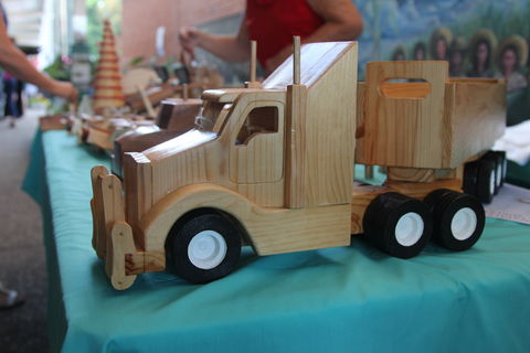 Mercer Lane Markets - Perisher Accommodation 0