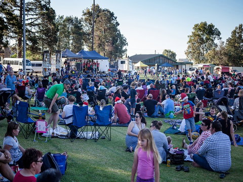 Yass Community Christmas Carols - Perisher Accommodation 0