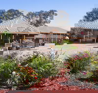 The Standpipe Golf Motor Inn - Perisher Accommodation