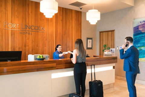 The Port Lincoln Hotel - Perisher Accommodation 4