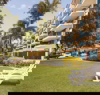 Oaks Sunshine Coast Seaforth Resort - Perisher Accommodation