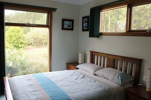 Eagles Roost Farmstay B & B - Perisher Accommodation 5