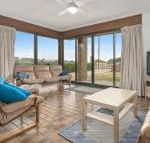 Sun  Surf Aldinga Beach Apartment - Perisher Accommodation