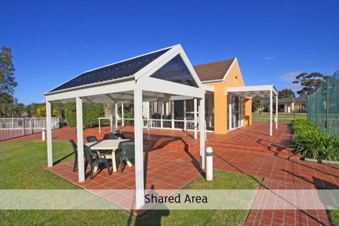 Waterfront Getaway In Sussex - Perisher Accommodation 2