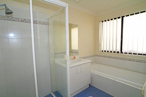 Waterfront Getaway In Sussex - Perisher Accommodation 4