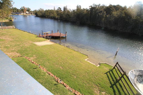 Lagoon Riverside Retreat - Perisher Accommodation 2