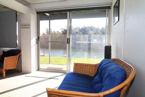Lagoon Riverside Retreat - Perisher Accommodation 6