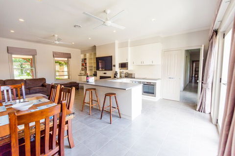 BEL MIREN DUSTY MILLER - Perisher Accommodation 2