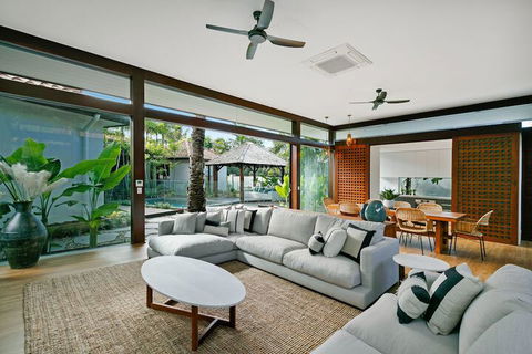ESPRIT 2 PALM COVE BRAND NEW - Perisher Accommodation 4