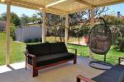 Marias Beach House Pet Friendly - Perisher Accommodation 0