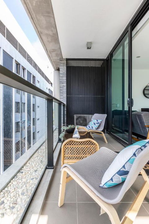 LIGHT AIRY SPACIOUS QUEENS ROAD APARTMENT - Perisher Accommodation 4