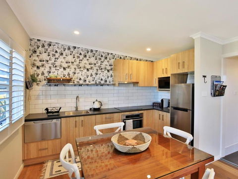 Jervis Bay Beach Shack Pet Friendly - Perisher Accommodation 1