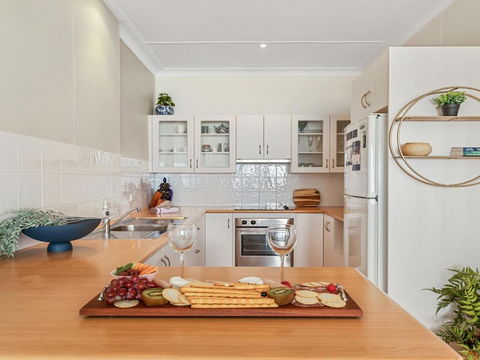 Ocean Blue Apartment Two Oceanfront Apartment - Perisher Accommodation 1