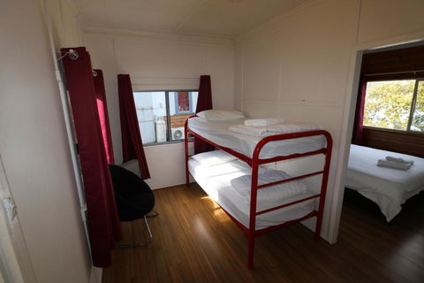 Waterfront Cottages - Perisher Accommodation 2