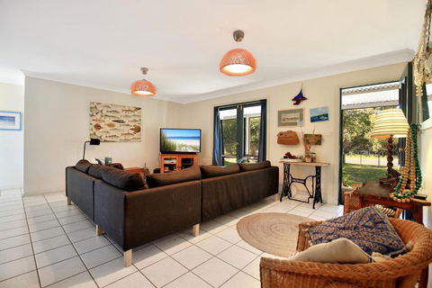 Innisfree Pet Friendly 2 Mins To Beach - Perisher Accommodation 2